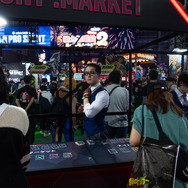 ナイトマーケットの店員『VALORANT』／でれごり（X：@gori_cos）