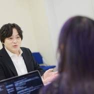 難解な局面を親切&分かりやすく伝えるテク―『シャドバ』公式大会でお馴染みの解説陣「まる」×「海老原」が語るこだわりと、配信がもっと楽しくなる裏側