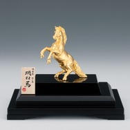 お値段はなんと5,500万円!?「大谷翔平」が等身大黄金像として札幌に凱旋ー約3,000万円の“二刀流”純金製フィギュア販売も