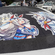 ベンツやレクサス、往年のスポーツカーまで集結！雨に負けじと会場を盛り上げた痛車まとめ【第九回 天下無双 東西最強痛車決戦 フォトレポ】