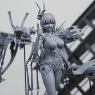 『勝利の女神:NIKKE』「ラピ:レッドフード」と「ベヒモス」が作中シーンを再現するフィギュアに!“ニケ創造の謎”に迫る展覧会など、ゲーム外展開もアツい