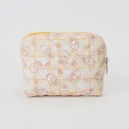 「ちいかわ」が草むしり検定に向けて勉強―新商品「レトロデザインシリーズ」にアパレルやポーチなど普段使いできるアイテムがズラリ