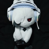 これは“綾華推し”にとって最高の神器かもしれない―「ロジクールG」×『原神』コラボのキーボード&ヘッドセット“神里綾華特別モデル”を触ってみた!