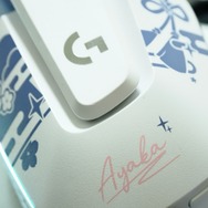 これは“綾華推し”にとって最高の神器かもしれない―「ロジクールG」×『原神』コラボのキーボード&ヘッドセット“神里綾華特別モデル”を触ってみた!