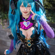 初音ミク(ヴィランVer.)/すずら(X:@suzuran_ro)