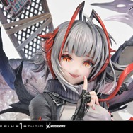 約13万円の迫力…！『アークナイツ』より「W」が“昇進2”デザインでスタチュー化