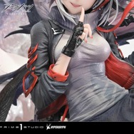 約13万円の迫力…！『アークナイツ』より「W」が“昇進2”デザインでスタチュー化