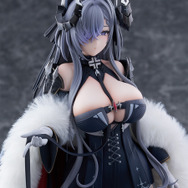 リアルファー仕様の豪華な衣装が、威厳と気品を際立たせる！『アズレン』より「アウグスト・フォン・パーセヴァル」が存在感ある1/6スケールで立体化