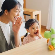 お子さま向け「マイマリオ」に“ヨッシー”が登場！アプリ『かおヨッシー』や、うたっておしゃべりするぬいぐるみなど展開