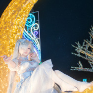 シンデレラ／りょうら（X：@ryoracos）、撮影：null（X：@Null_Niente）