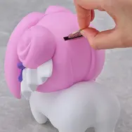 『勝利の女神：NIKKE』の謎生物「DORO」が貯金箱になった！両手に乗るほどの大きめサイズ