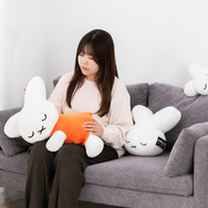 「ミッフィー」誕生70周年を記念した特大ぬいぐるみが発売決定！すやすや寝ている姿が可愛い