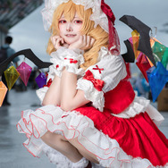 フランドール・スカーレット／さら（X：@sara_cospure）