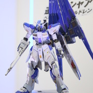 「Hi-νガンダム」がMETAL BUILDに再臨！ファンネルの背負い方がνガンダムを思わせる“2026（仮）Ver.”として商品化