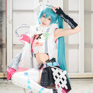 初音ミク／ななぴんく（X：@nanapink_japan）