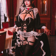 ミハラ：ボンディングチェーン『勝利の女神：NIKKE』／はる（X：@harushiki55）、撮影：まさ（X：@papio3821）