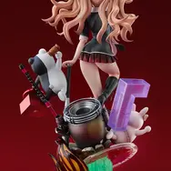 『ダンガンロンパ』15周年記念フィギュアとして「江ノ島盾子」が立体化！モノクマやモノミ、歴代おしおきの数々で構成された台座も豪華