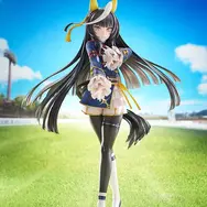 『ウマ娘』より「カルストンライトオ」が勝負服姿で立体化！ビシッとした“直線”な構えや勝利ポーズ時の「きめ顔」が凛々しい