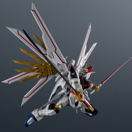 劇場版ガンダムSEEDより「マイフリ」がGUNDAM UNIVERSEで立体化！ビームサーベルと対艦刀フツノミタマの二刀流が決まる