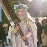 Lyre「レヴェナント：蘇えりし者」／Adele Lave Cosplay（X：@AdeleLave_Cos）