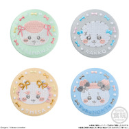 「ちいかわ」たちの可愛い「刺繍缶バッジビスケット」！缶バッジは全13種、ビスケットにはそれぞれキャラクターをプリント