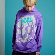 『ウマ娘』エアシャカールの私服を完全再現！「NULL」パーカーと格子柄のジャケットがラインナップ