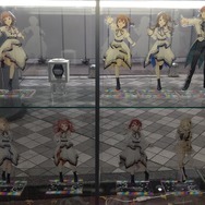 『アイマス』合同ライブ「MOIW2025」に“アイ”が集まる！「のぼり」や「痛車」など会場周辺施策をレポート