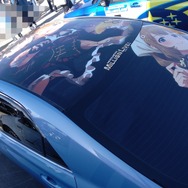 『アイマス』合同ライブ「MOIW2025」に“アイ”が集まる！「のぼり」や「痛車」など会場周辺施策をレポート