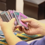 カートン買いで300万円！？2025年は「“推し”カードゲーム」にいくら使いましたか？【特別企画】