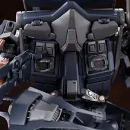 『ARMORED CORE 4』“烏殺し”の異名を持つ「オルレア」プラモデルが予約受付開始！鮮烈な登場シーンを再現、差し替えにより二刀流も