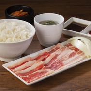 『龍が如く』冴島大河「焼かれてこそ価値がある」あのホルモンが食べられる！ 店舗限定メニューが焼肉ライクに登場ー店名も「神室町昭和通り店」に期間限定で変更