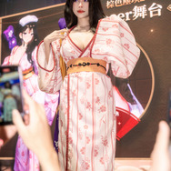 温泉修行人 ヴェンタナ『ブラウンダスト2』／餓小璇miu－璇哥（Instagram：miu.cosplayer）