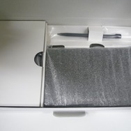 「ニンテンドーDSi レシラム・ゼクロムエディション」を開封してみた
