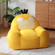 『ポケモン』のコダックが、もっちもちのソファになった！ 包み込まれるような座り心地に癒される