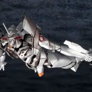 “メカゴジラ”モチーフのエヴァ初号機が高級感にあふれる！メインカラーの白銀色は豪華塗装済み仕様に