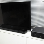 「YSP-2200」による音の反射を考慮すると、ビーム方向には障害物がないのが望ましい 「YSP-2200」による音の反射を考慮すると、ビーム方向には障害物がないのが望ましい