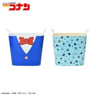 「名探偵コナン」30周年記念の小さくなった「江戸川コナン」フィギュアほか、注目のアイテム多数！“アポトキシン”クッションなどユニークな雑貨も