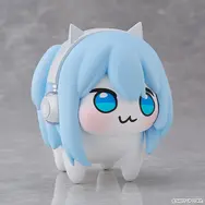 『勝利の女神：NIKKE』謎生物「SHIDORO」が大きめソフビ化！愛らしいフォルム、貯金箱として活用できる優れもの