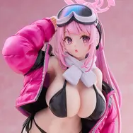 極寒地で魅せる衝撃的な水着姿！『ブルアカ』より「エイミ」フィギュアが予約開始ーラフに羽織ったジャケット、黒ビキニに惹かれる