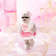 “ピンチなちいかわ”に駆け付ける魔法少女姿の鎧さん！「まじかるちいかわ」新商品が5月1日発売、てんし・あくまシリーズも再販