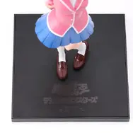 「遊戯王」真崎杏子の新作フィギュアが発表！遊戯や城之内を見守る優しい眼差し
