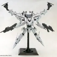 『アーマード・コア』より「ラインアーク ホワイト・グリント＆V.O.Bセット」が再生産！塗装しやすい通常成型色に変更