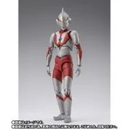 「にせウルトラマン」がS.H.Figuartsに登場！円谷プロ監修のもと忠実に立体再現、ロープにつかまった状態の「ホシノ隊員」イメージパーツも付属