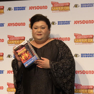 「デュエットするならジャニス・ジョップリン」マツコ・デラックスが登場－Wiiソフト『カラオケJOYSOUND Wii SUPER DX ひとりでみんなで歌い放題！』発表会