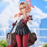 レギンスで魅せるふとももに惹かれる…！『ブルアカ』より、制服姿の「チナツ」1/7スケールフィギュアが予約受付開始