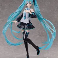 抱えるほどの圧巻サイズ！「初音ミク」が豆の素氏の描くパッケージイラストをもとに1/3スケールフィギュア化