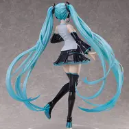 抱えるほどの圧巻サイズ！「初音ミク」が豆の素氏の描くパッケージイラストをもとに1/3スケールフィギュア化