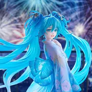「初音ミク」が花火&ドローンショーのメインビジュアルで立体化！クリアパーツ使用のツインテールと大きく広がる帯が幻想的