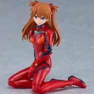 「ヱヴァンゲリヲン新劇場版」より「綾波レイ」「式波アスカ」の新作プラモデル！可愛らしいペタン座りなど、プラグスーツ姿で多彩なポーズが決まる