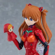 「ヱヴァンゲリヲン新劇場版」より「綾波レイ」「式波アスカ」の新作プラモデル！可愛らしいペタン座りなど、プラグスーツ姿で多彩なポーズが決まる